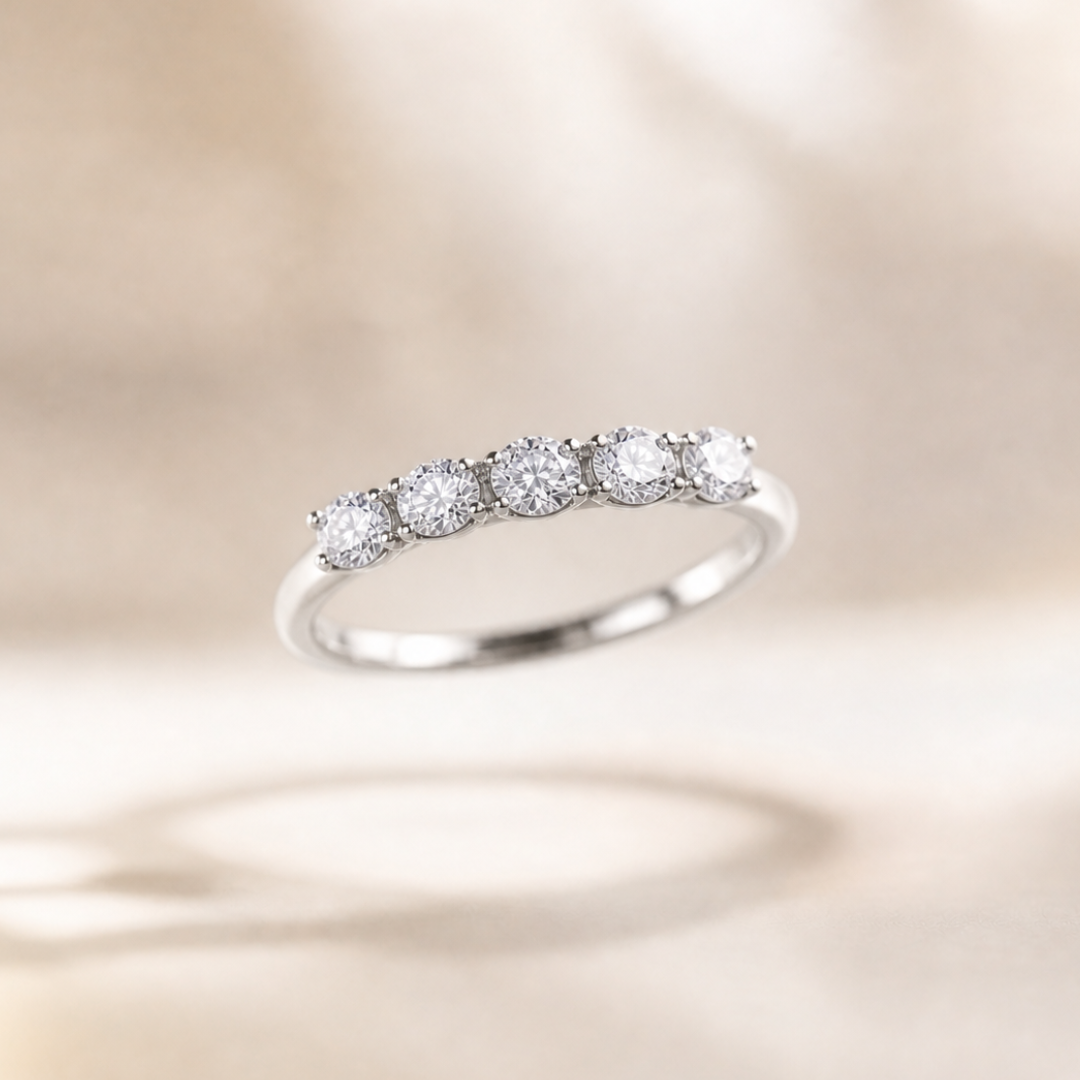 Éclat Unity Ring - Sterling Silver Rhodium Plated Moissanite 5 Stone Ring - Suramyah