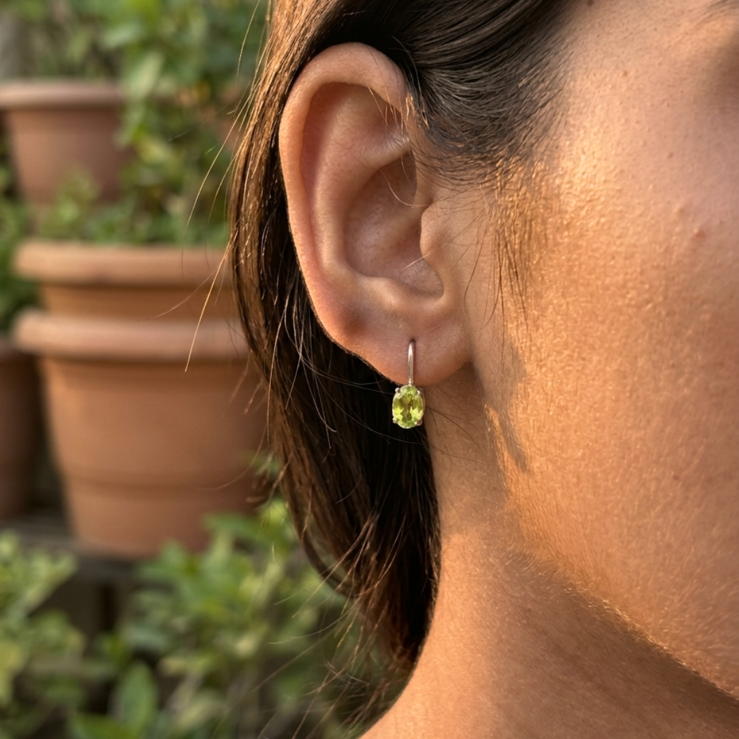 Peridot Round Parrot Green Gemstone Earrings in Silver, Rhodium Plated